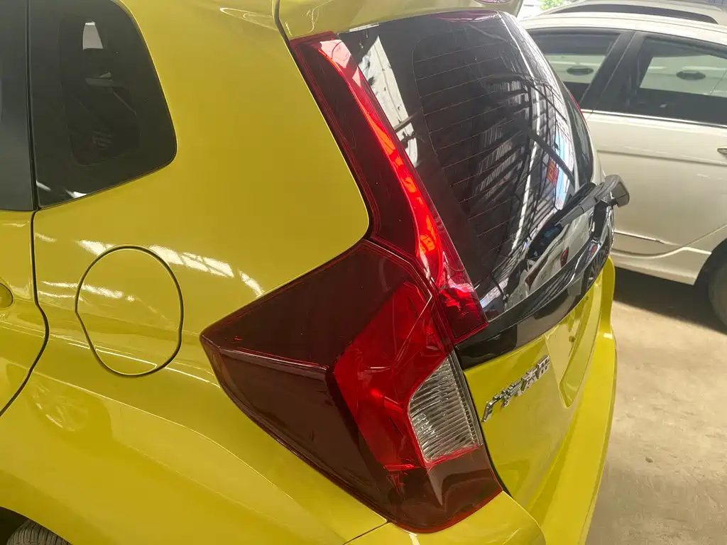 Honda Fit 2017 — фото 7