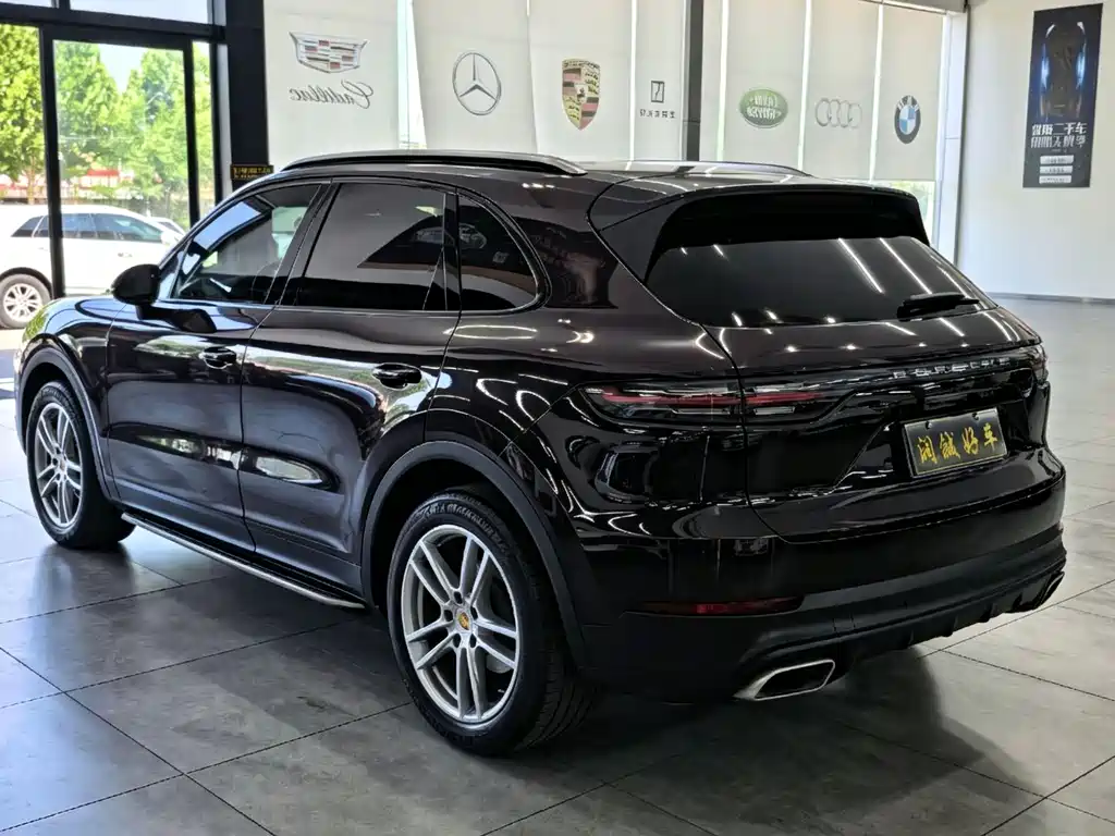 Porsche Cayenne 2020