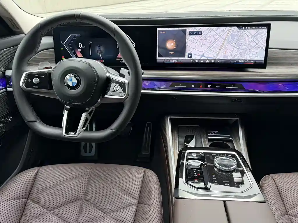 BMW 7 Series 2025 — фото 12