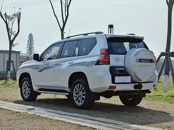 Toyota Prado 2018