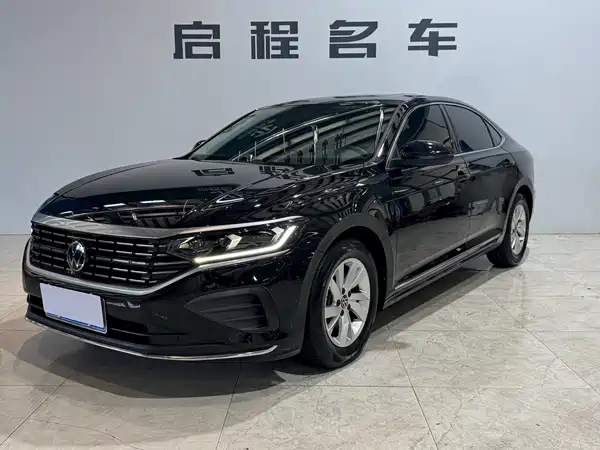 Volkswagen Passat 2023