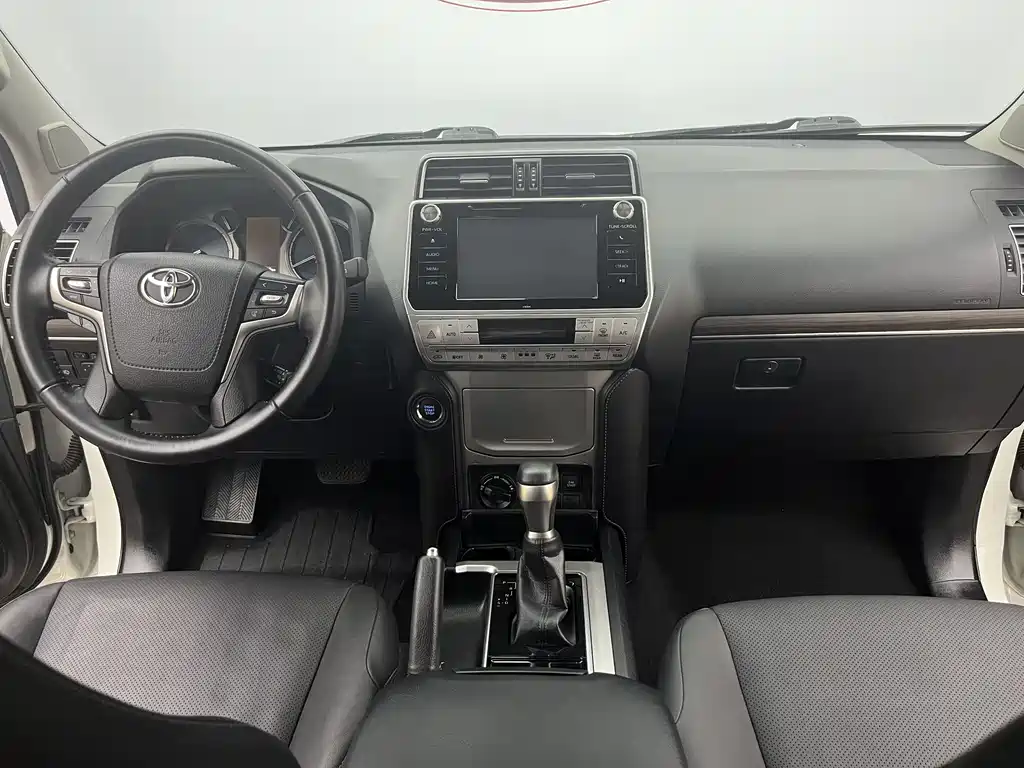 Toyota Prado 2018 — фото 21