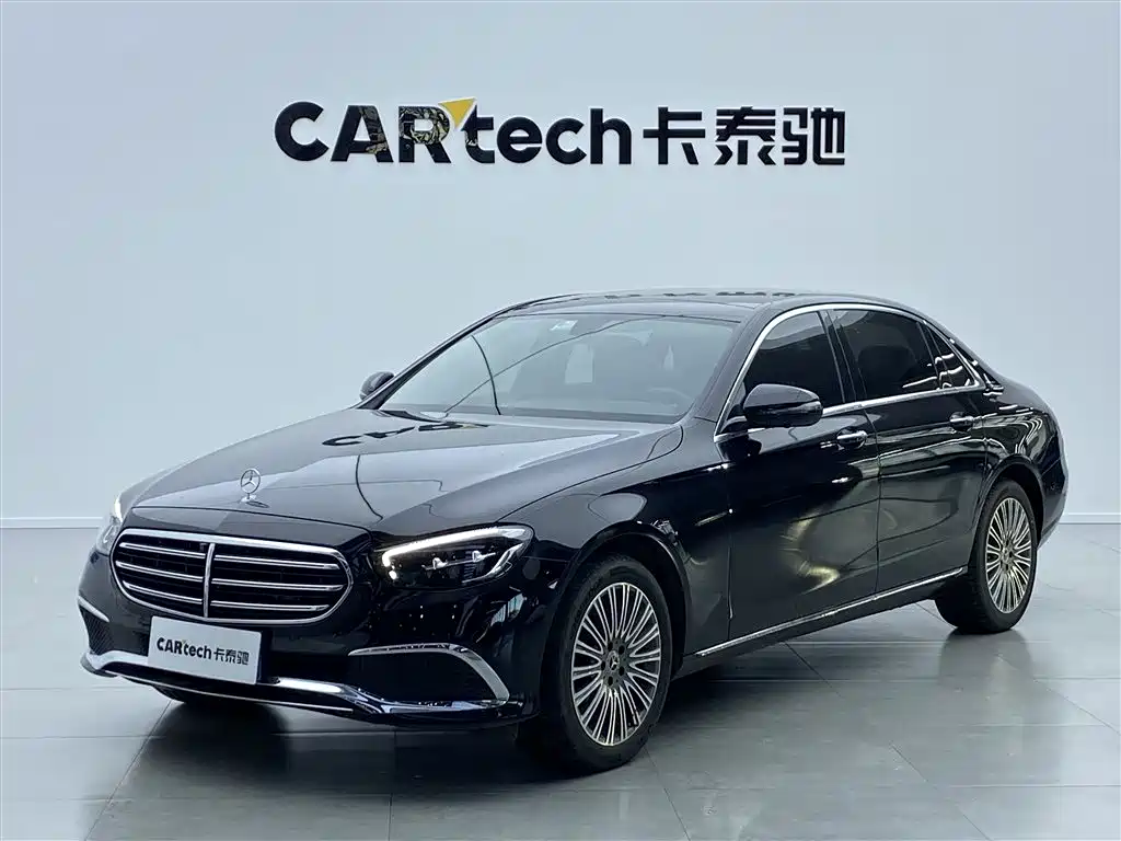 Mercedes-Benz E-Class 2023 — фото 1
