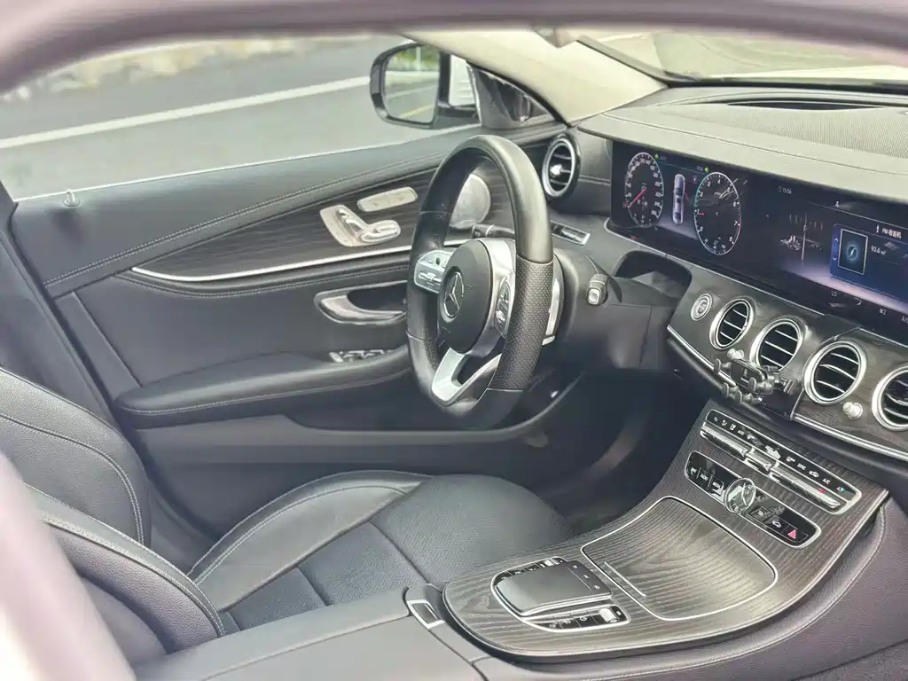 Mercedes-Benz E-Class 2020 — фото 10