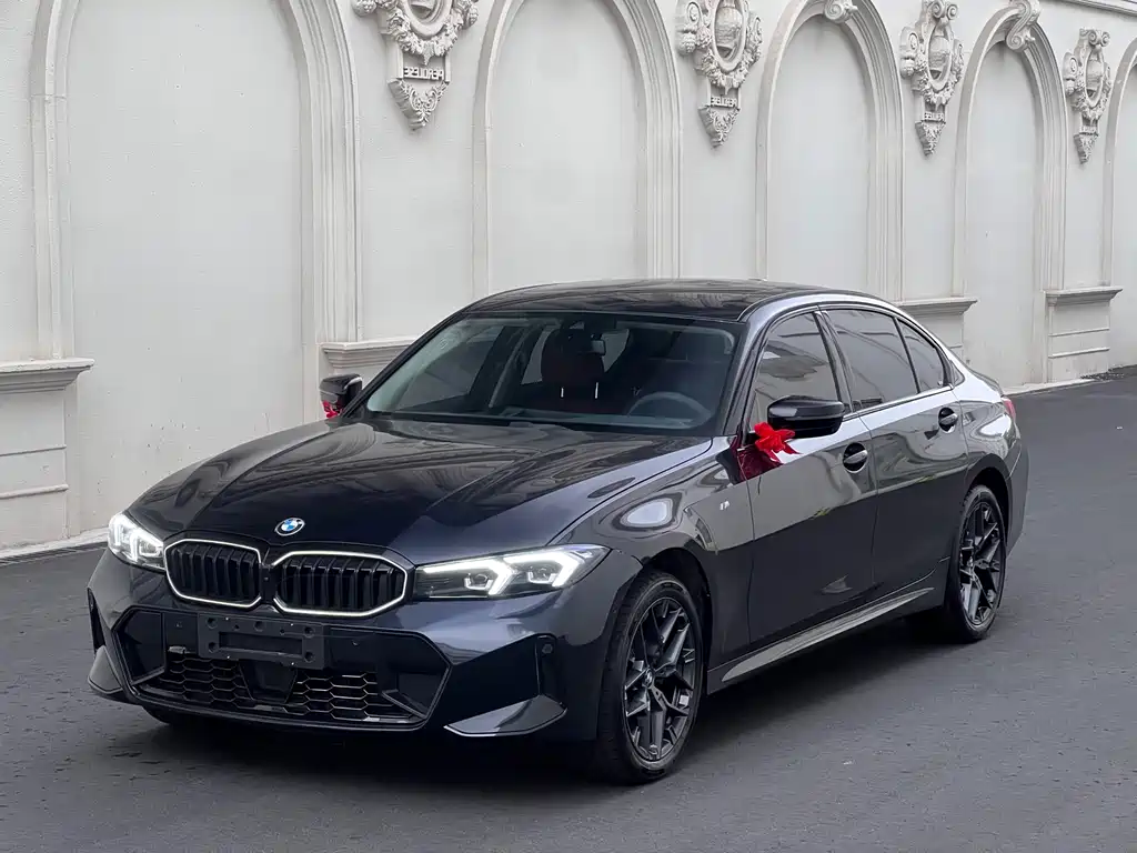 BMW 3 Series 2026 — фото 1