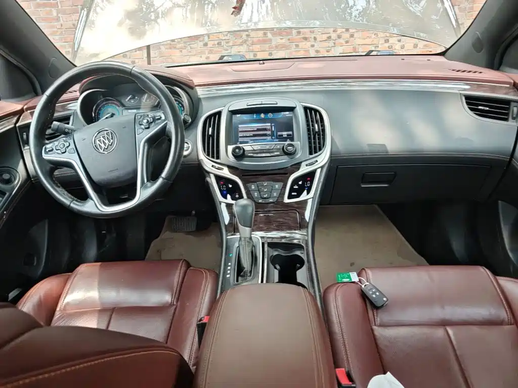 Buick LaCrosse 2014 — фото 10