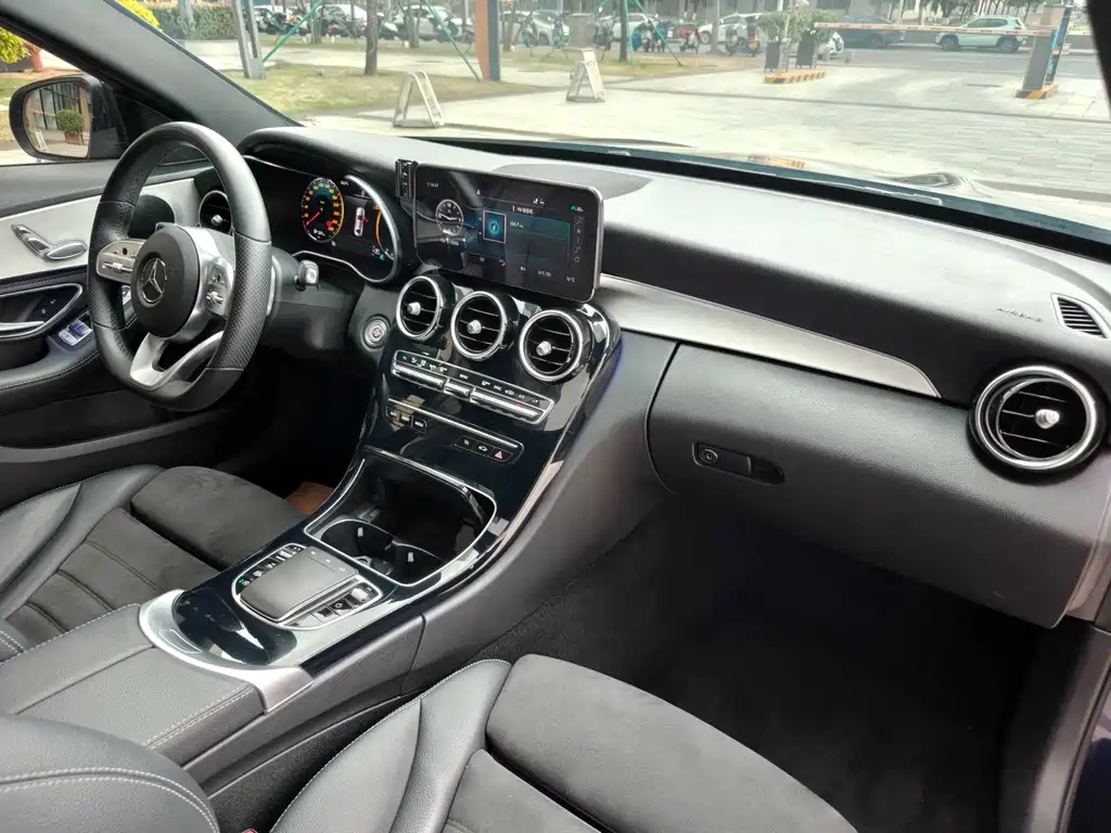 Mercedes-Benz C-Class 2020 — фото 5