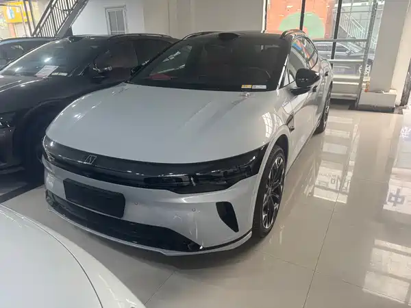 Zeekr 007GT 2025
