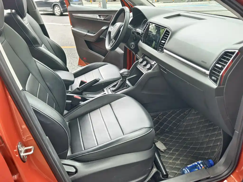 Skoda Karoq 2018 — фото 11