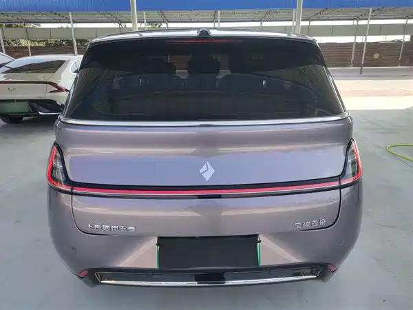 Baojun Yunduo 2023