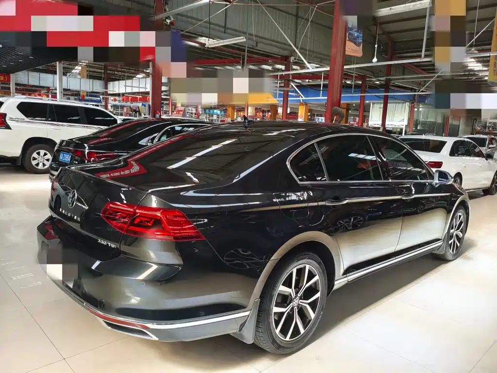 Volkswagen Magotan 2021