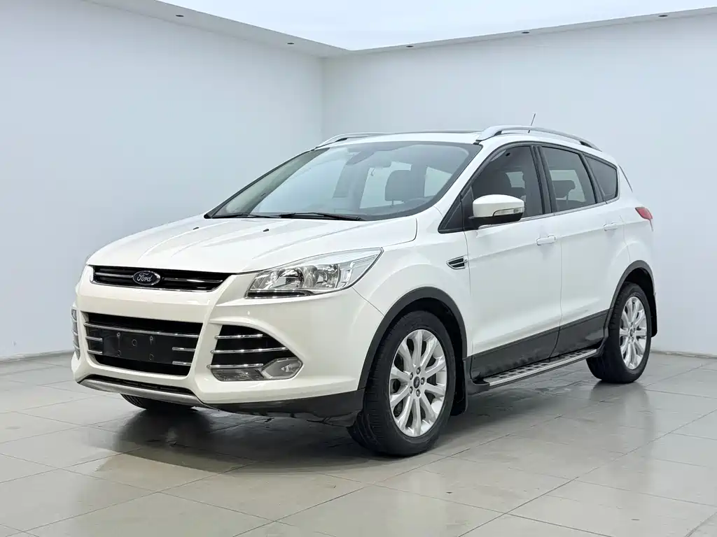 Ford Kuga 2016 — фото 1