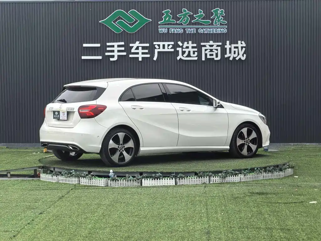 Mercedes-Benz A-Class 2018 — фото 21