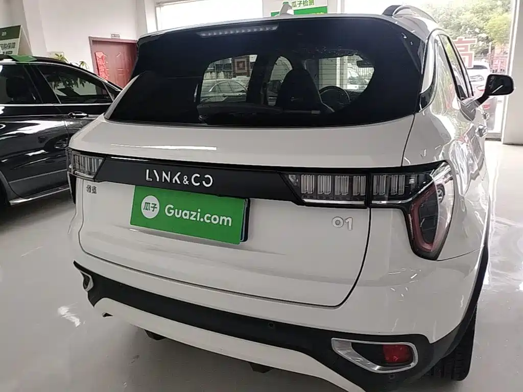 Lynk & Co 01 2018