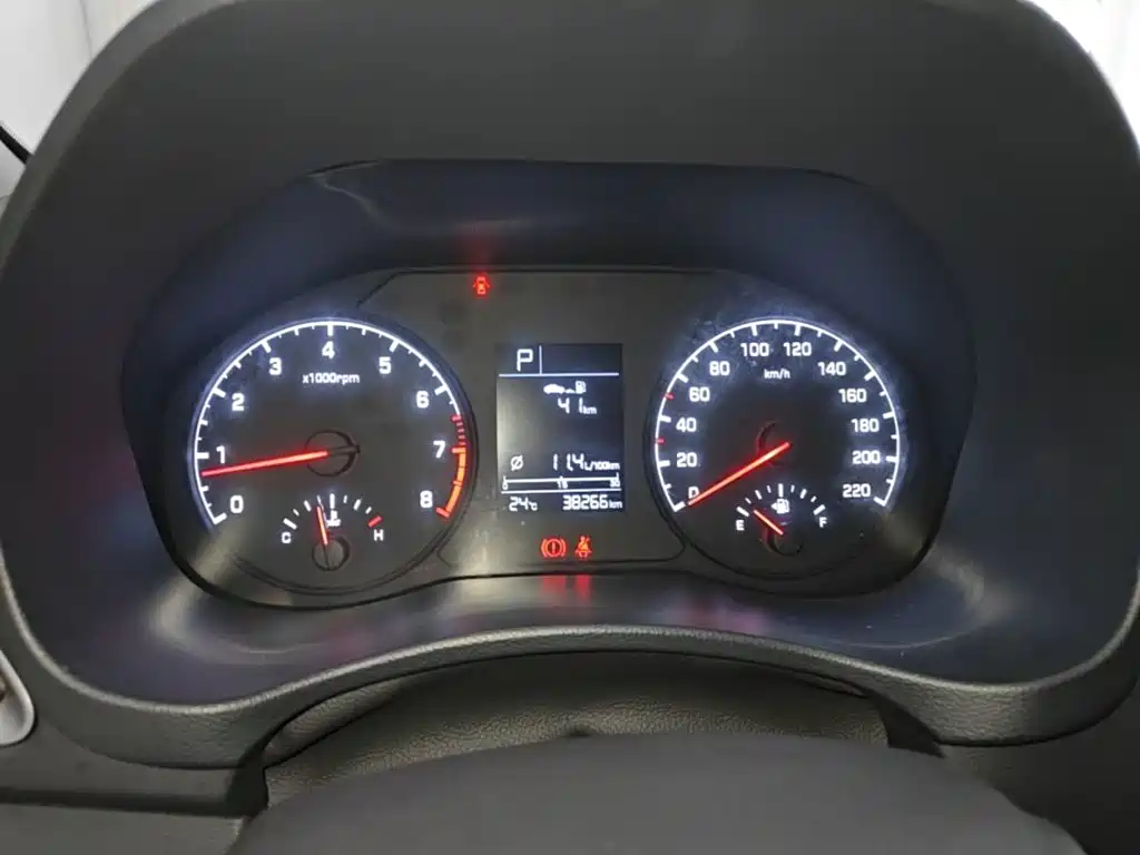 Hyundai Verna 2019 — фото 12