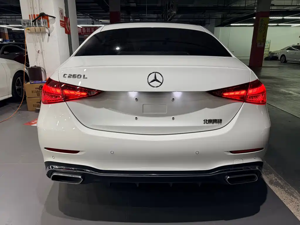 Mercedes-Benz C-Class 2023 — фото 10