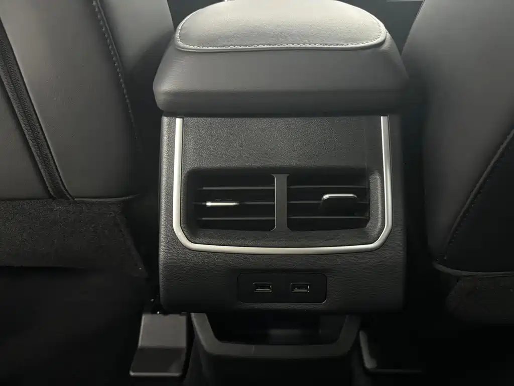 Haval H6 2023 — фото 20