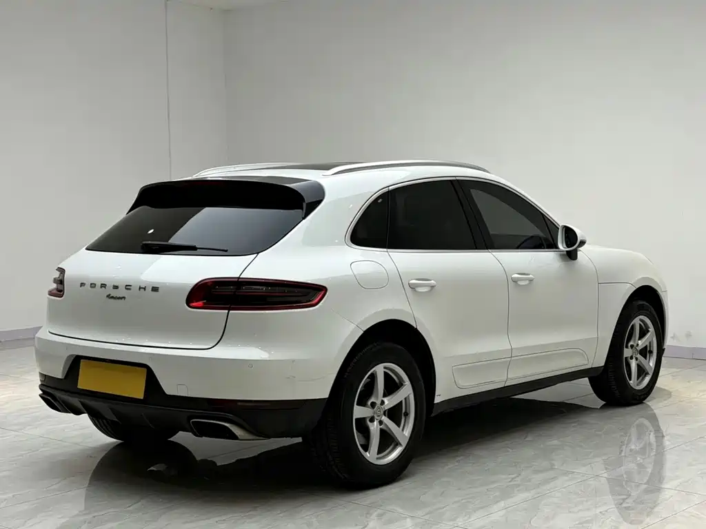 Porsche Macan 2016 — фото 7