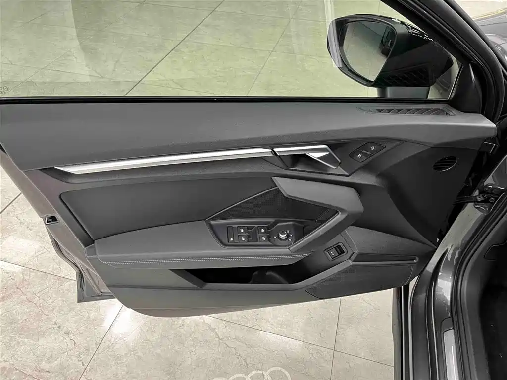 Audi A3 2022 — фото 10