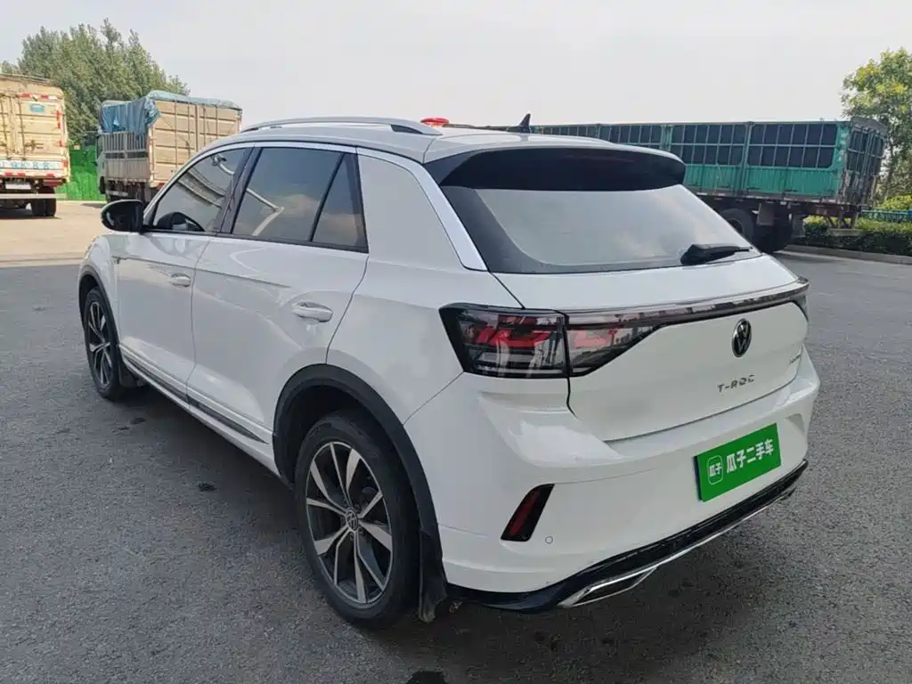Volkswagen T-Roc 2024