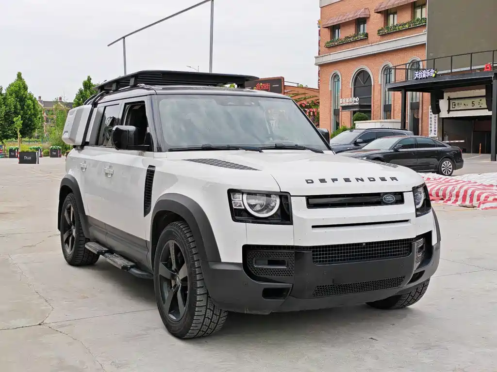 Land Rover Defender 2022 — фото 3