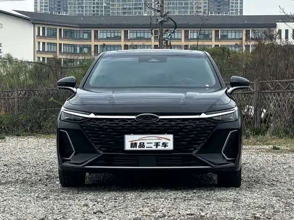 Chery Arrizo 8 2025
