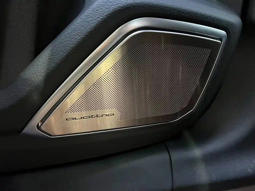 Audi A6L 2023 — фото 15