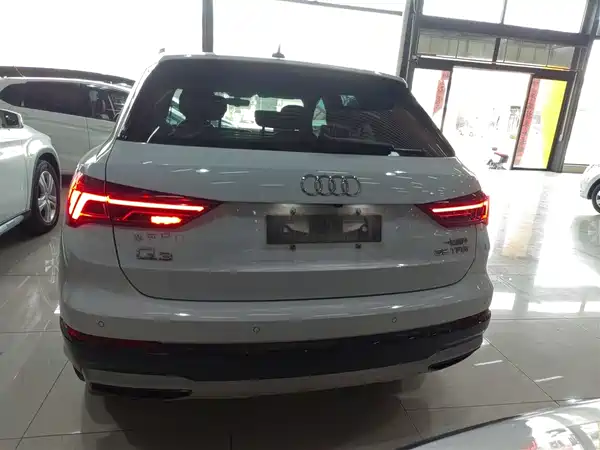Audi Q3 2021
