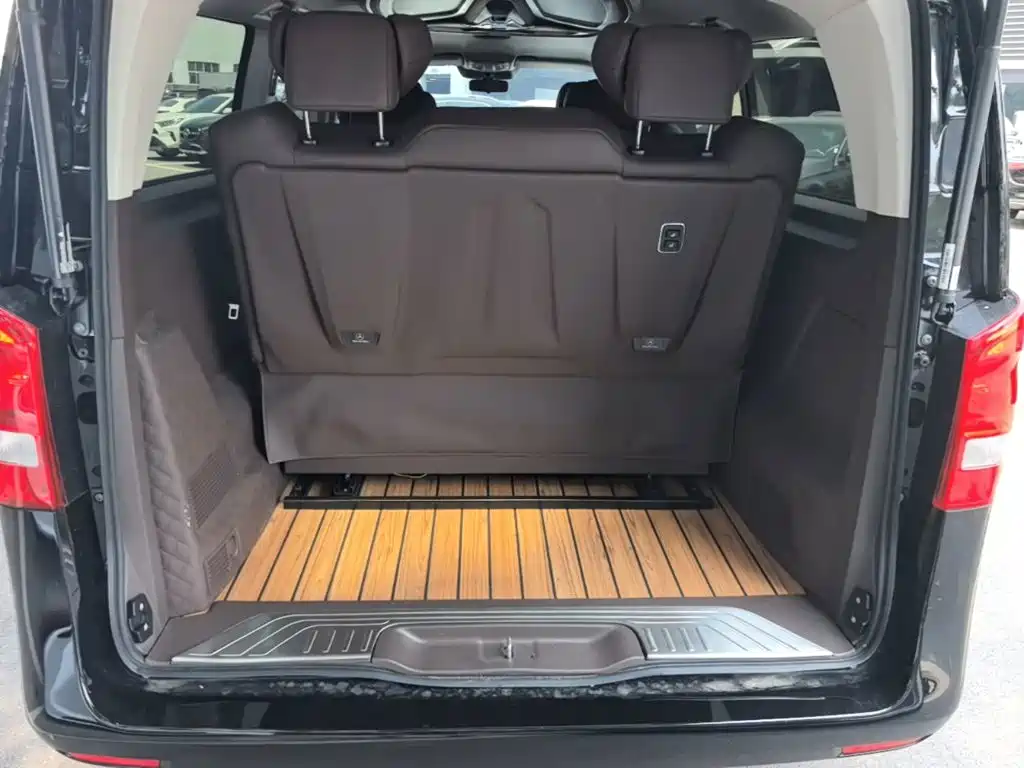 Mercedes-Benz Vito 2025 — фото 19