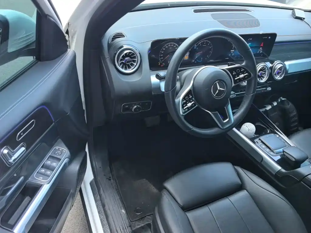 Mercedes-Benz GLB 2022 — фото 16