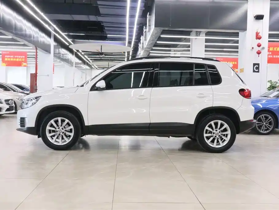 Volkswagen Tiguan 2019 — фото 3
