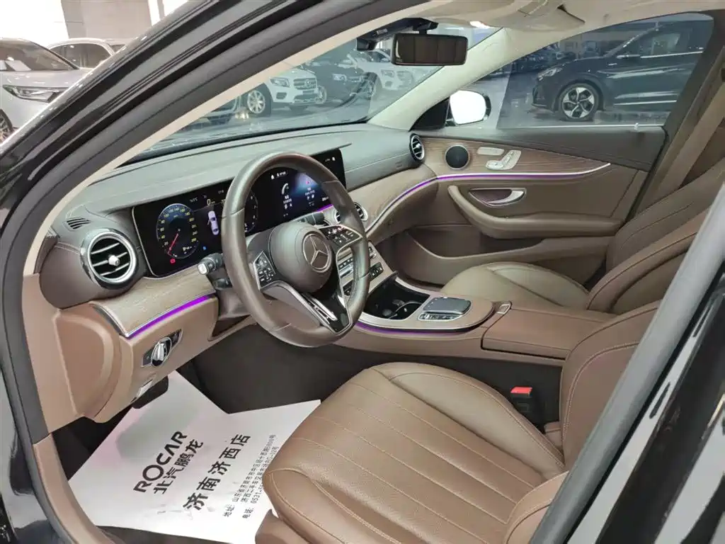 Mercedes-Benz E-Class 2023 — фото 11