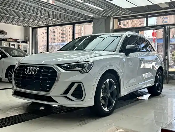 Audi Q3 2022