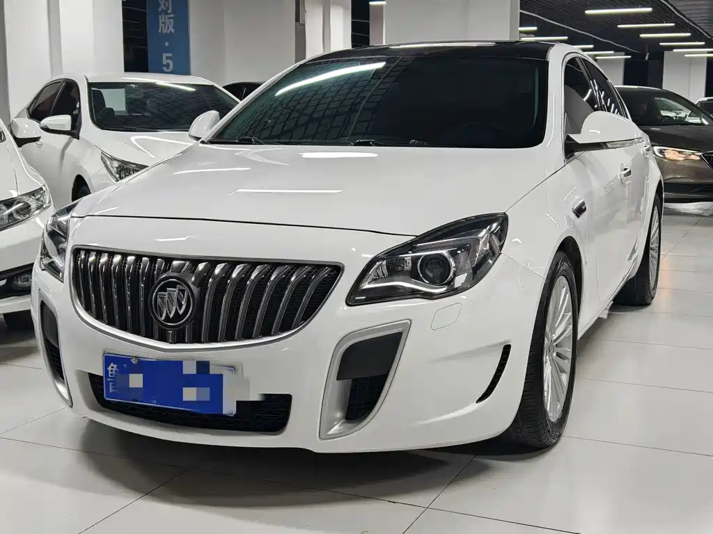 Buick Regal 2014 — фото 1