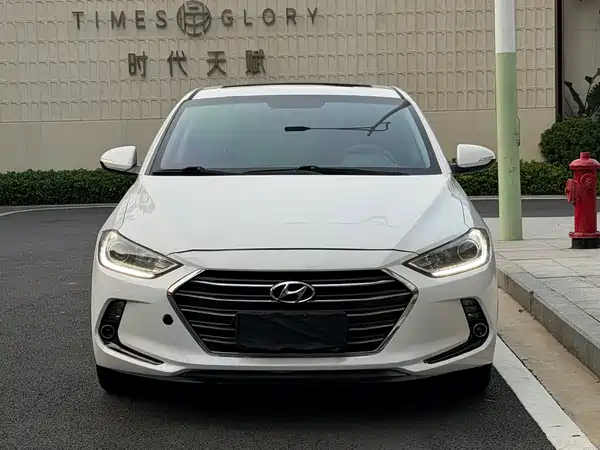 Hyundai Celesta 2016