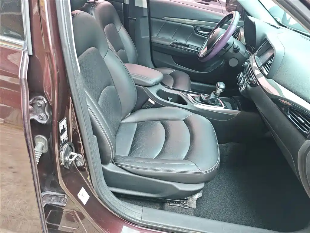 GAC Motor Trumpchi GA6 2018 — фото 20