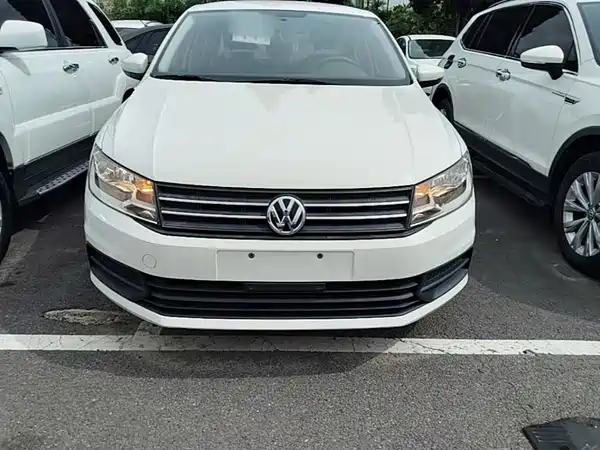 Volkswagen Santana 2021