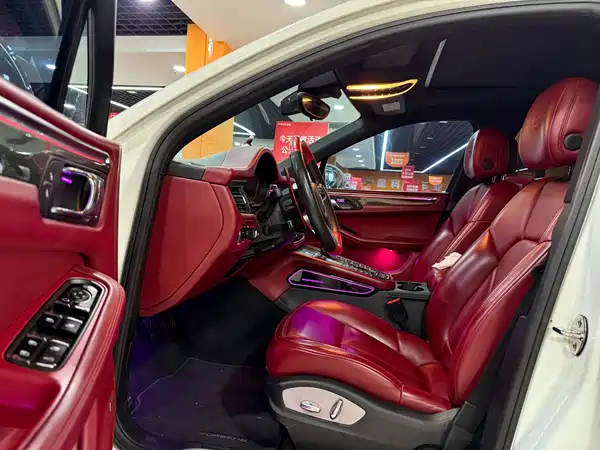Porsche Macan 2018