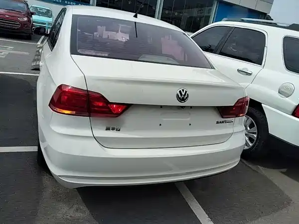 Volkswagen Santana 2021