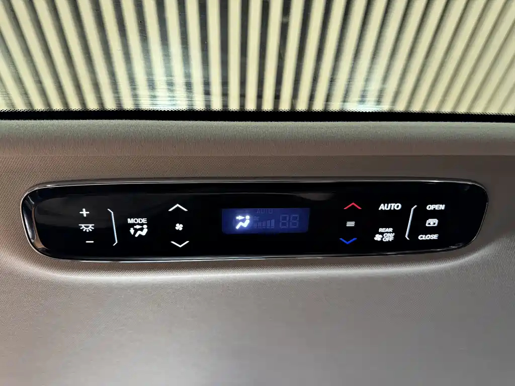 Honda Odyssey 2022 — фото 9