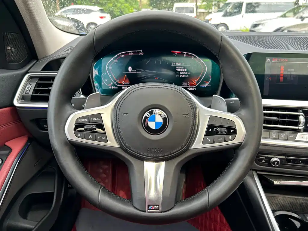 BMW 3 Series 2022 — фото 17
