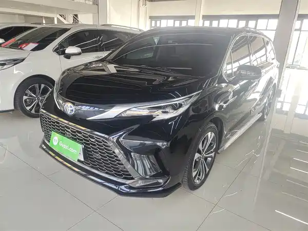 Toyota Granvia 2023