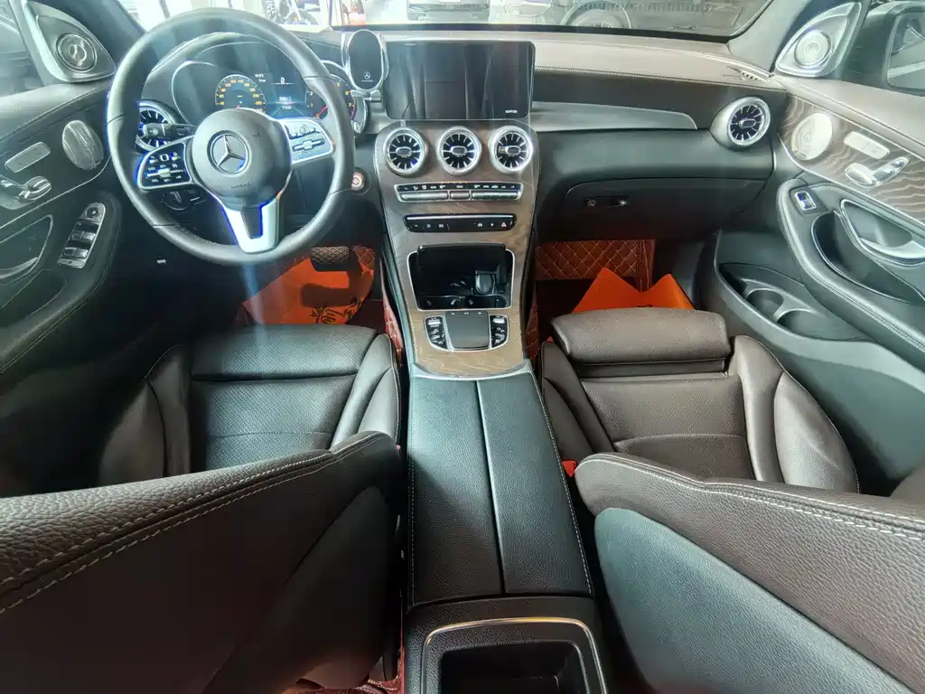 Mercedes-Benz GLC 2020 — фото 10