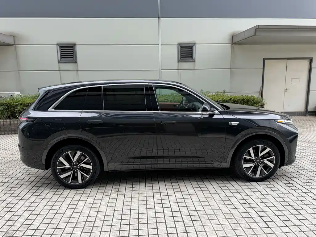 Li Auto Li L7 2023