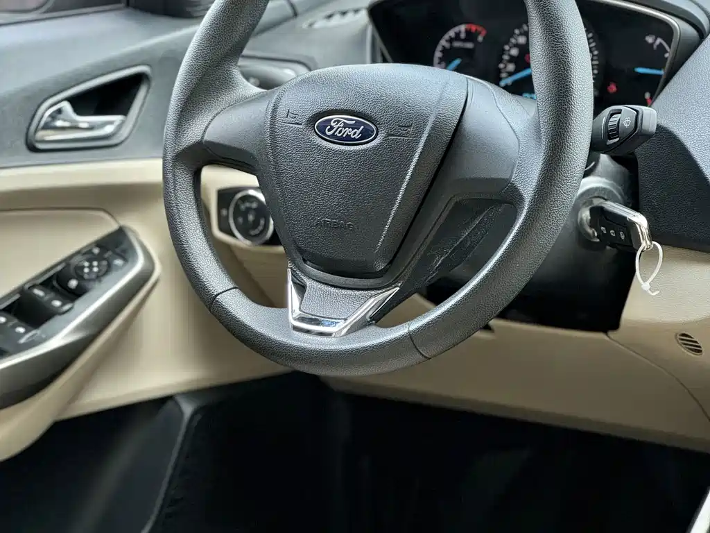 Ford Forrest 2017