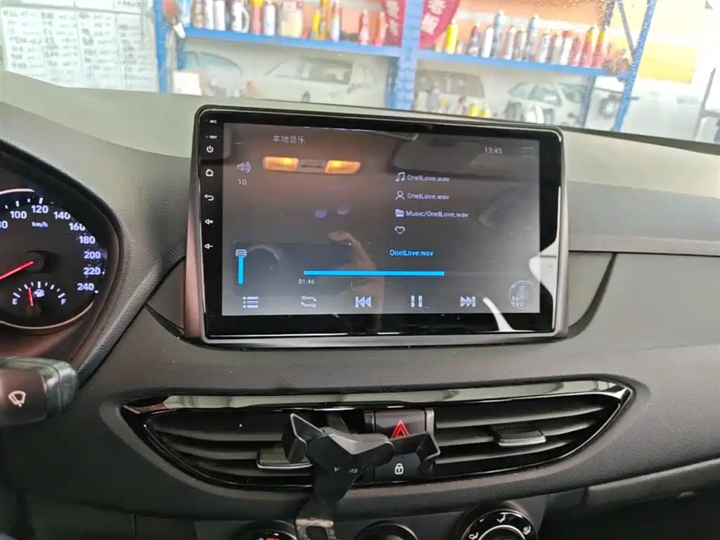 Hyundai Elantra 2019 — фото 13
