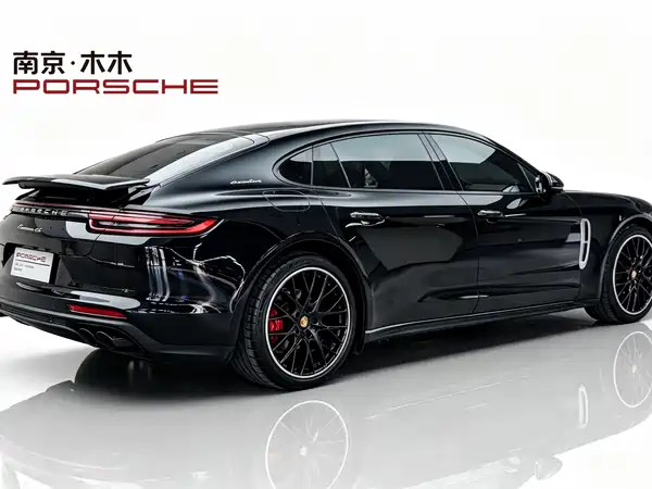 Porsche Panamera 2018