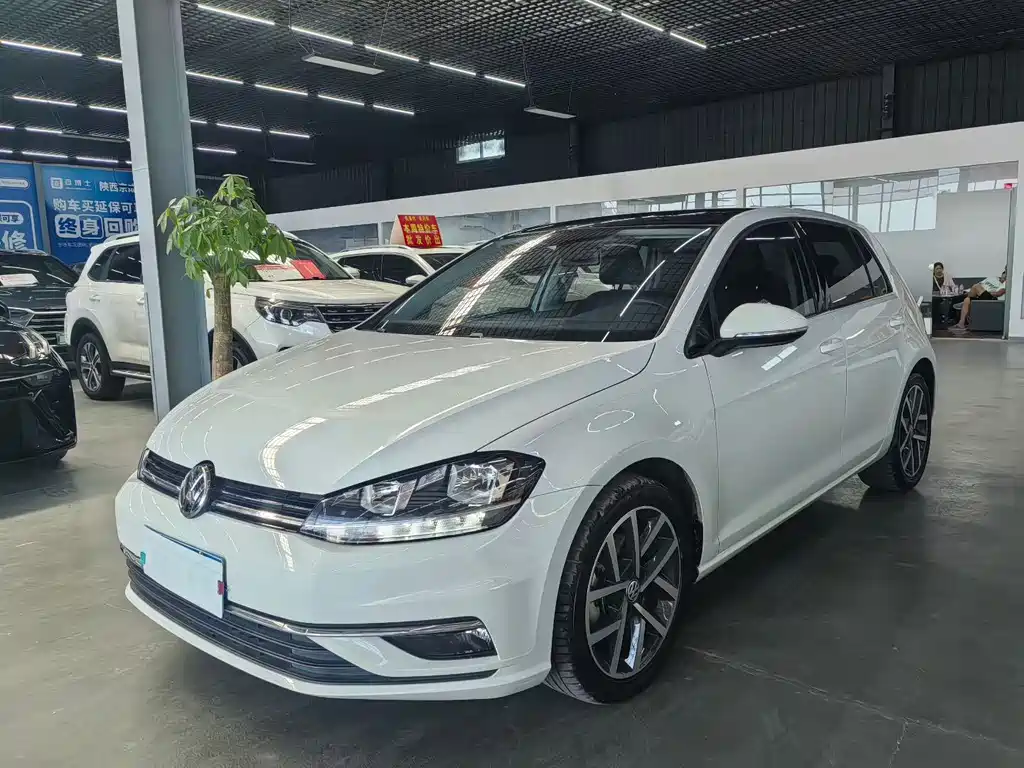 Volkswagen Golf 2020