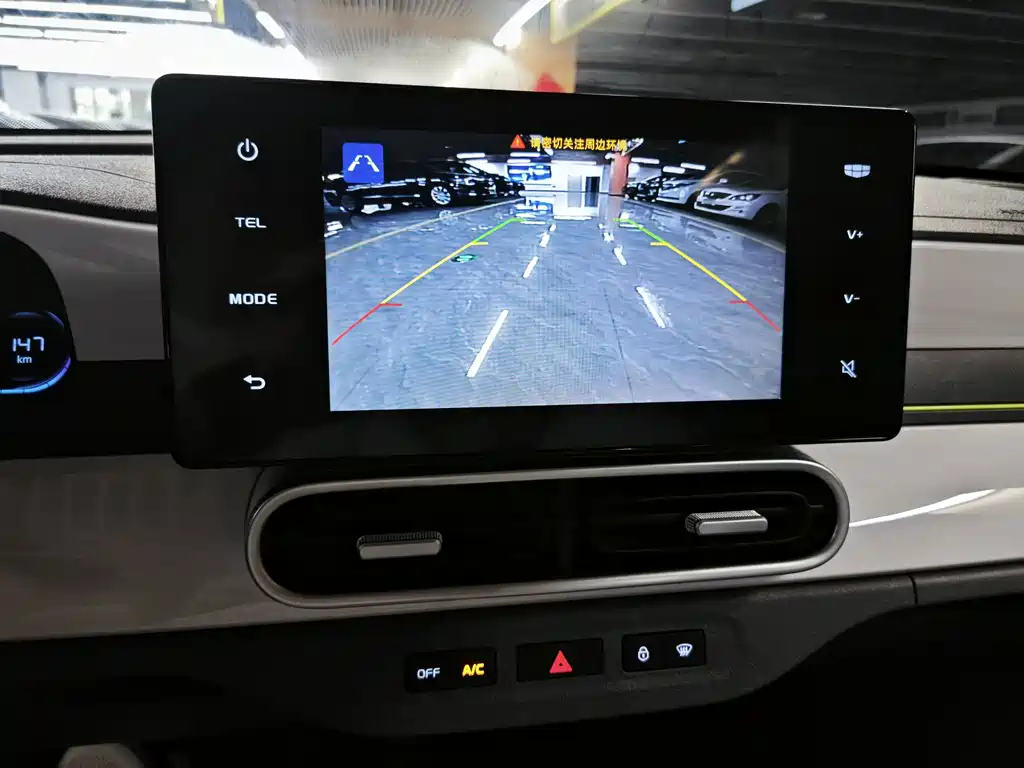 Geely Galaxy Panda 2025 — фото 13