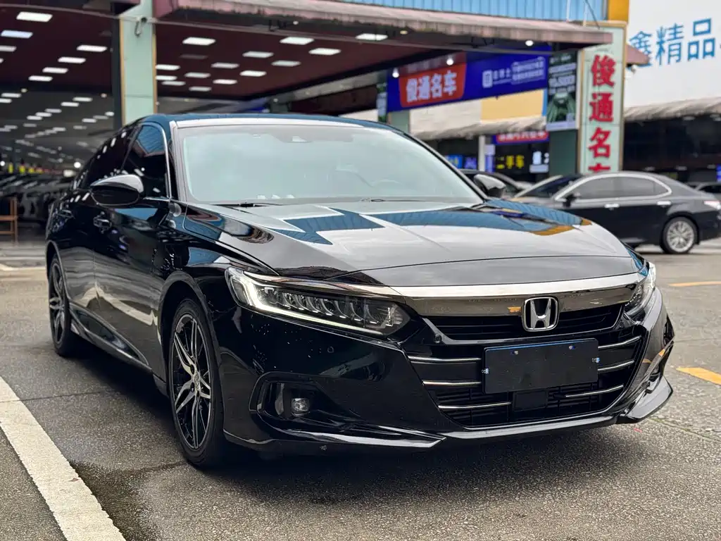 Honda Accord 2022 — фото 3